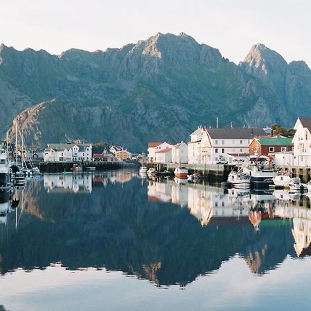 Trevarefabrikken Henningsvaer Ngoại thất bức ảnh