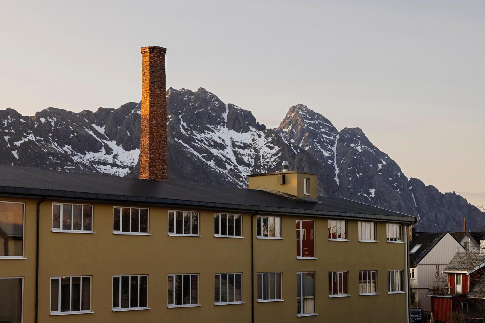 Trevarefabrikken Henningsvaer Ngoại thất bức ảnh